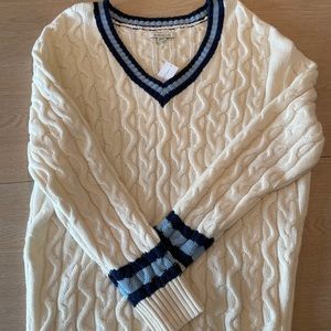 American eagle knit sweater